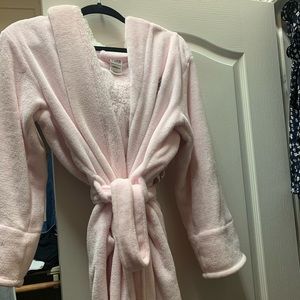 PINK Robe
